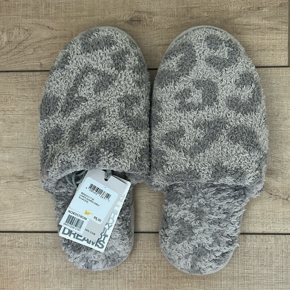 BAREFOOT DREAMS CozyChic™ Barefoot in the Wild Slipper Linen Warm Grey NWT Small